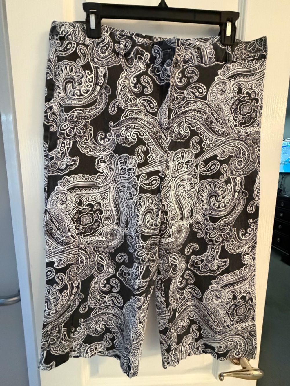 Susan Bristol Black & White Paisley Trousers